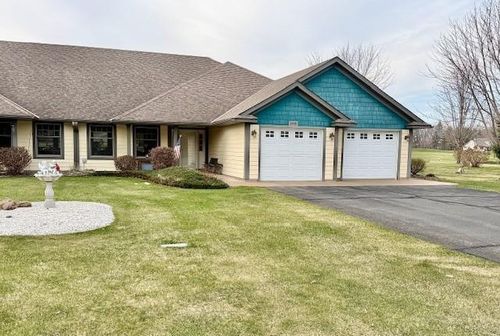 2015 Highland Cir E, Mora, MN, 55051-7237 | Card Image