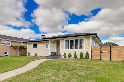 8200 W Eastwood Ave, Norridge, IL, 60706-4308 | Card Image