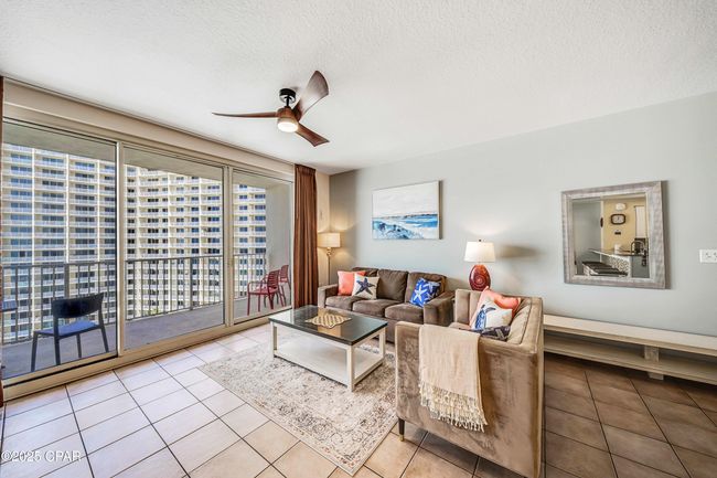 UNIT-1125 - 9900 S Thomas Dr, Condo with 1 bedrooms, 2 bathrooms and null parking in Panama City Beach FL | Image 26