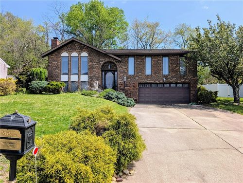 74 Windcrest Dr, Cecil, PA, 15321-1213 | Card Image