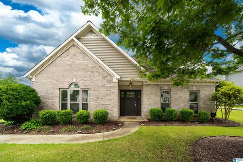 237 Chadwick Ln, HELENA, AL, 35080-3139 | Card Image