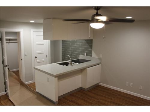 apt-109-3110 Red River St, Austin, TX, 78705-3227 | Card Image