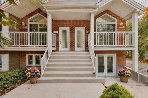 319a-319 Rue Blainville E., Sainte Thérèse, QC, J7E1N3 | Card Image