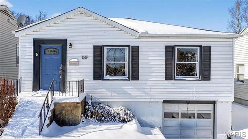 1519 Sanford Ave, Saint Louis, MO, 63139-3601 | Card Image