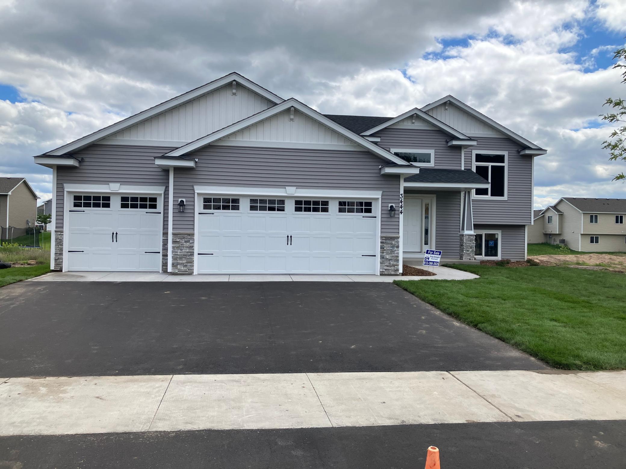 Topaz St, Saint Augusta, MN 56301