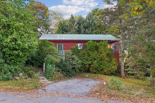 5 Acorn Street, Gorham, ME, 04038 | Card Image