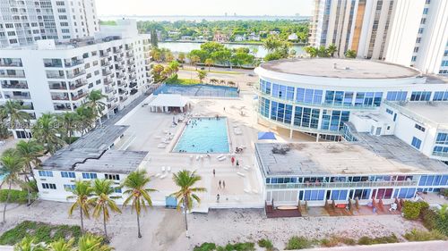 p2-5445 Collins Ave, Miami Beach, FL, 33140-2563 | Card Image