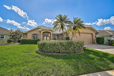 623 Khyber Lane, House other with 3 bedrooms, 2 bathrooms and null parking in Venice FL | Image 2