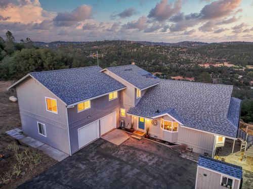 10757 Oak Hill Dr, Rough and Ready, CA, 95975-9784 | Card Image