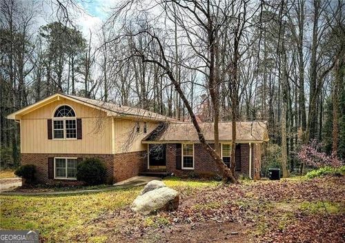 4093 Hideaway Dr, Tucker, GA, 30084-7802 | Card Image