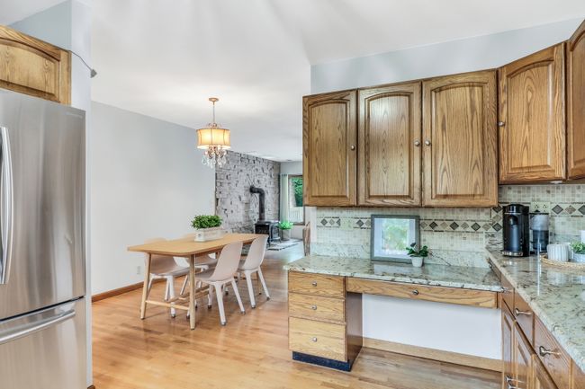 136 Burton St, House other with 4 bedrooms, 3 bathrooms and 2 parking in Grayslake IL | Image 6