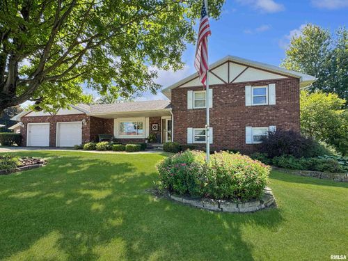 7 Marlee Dr, Canton, IL, 61520-1000 | Card Image