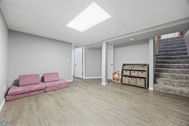 Family Room | Image 22
