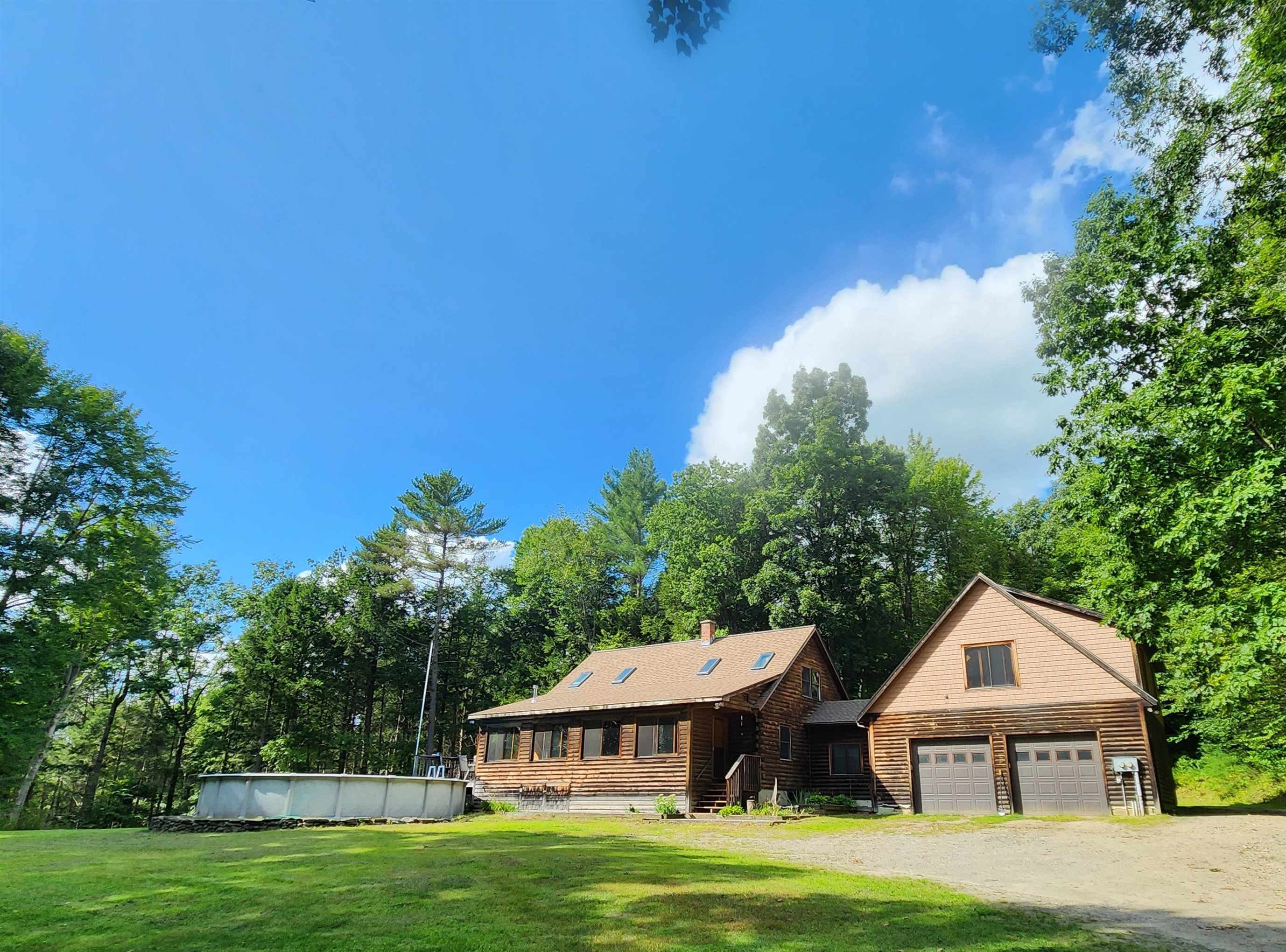 Middle Oxbow Rd, Hinsdale, NH 03451