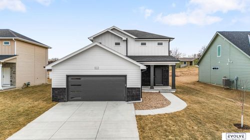 921 Arlene Cir, Papillion, NE, 68046-2984 | Card Image