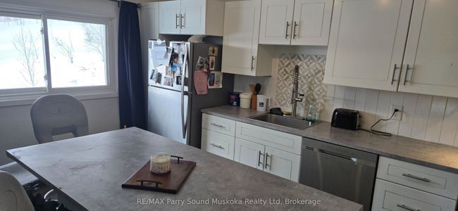 14 Church Rd, House other with 3 bedrooms, 1 bathrooms and 2 parking in Redbridge ON | Image 23