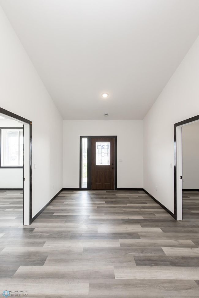 Foyer | Image 12