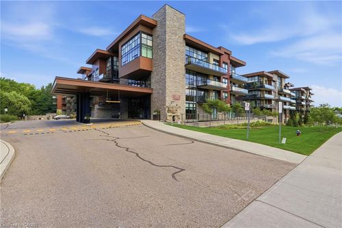 366-1575 Lakeshore Rd W, Mississauga, ON, L5J0B1 | Card Image