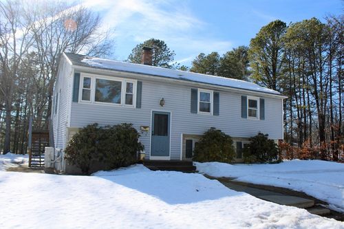 23 Sunset Dr, Turners Falls, MA, 01376-2010 | Card Image