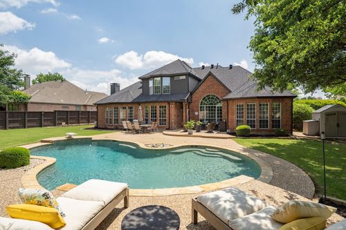 1216 Westmont Dr, Southlake, TX, 76092-7812 | Card Image