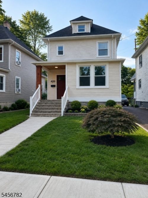 420 John St, Plainfield, NJ, 07060-2029 | Card Image