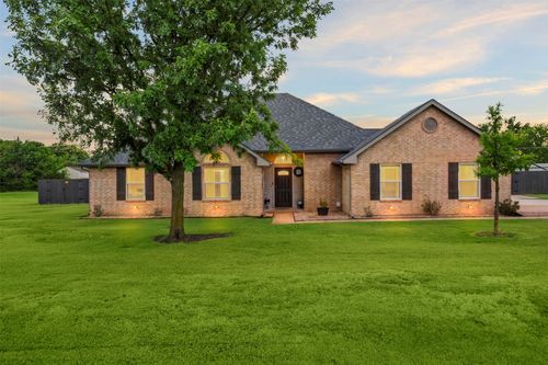 1116 W Sharpshire Dr, Waxahachie, TX, 75165-6326 | Card Image