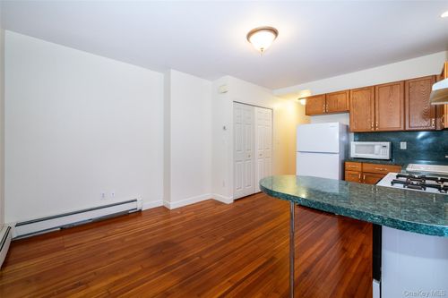 apt-1r-320 Melbourne Ave, Mamaroneck, NY, 10543-2756 | Card Image