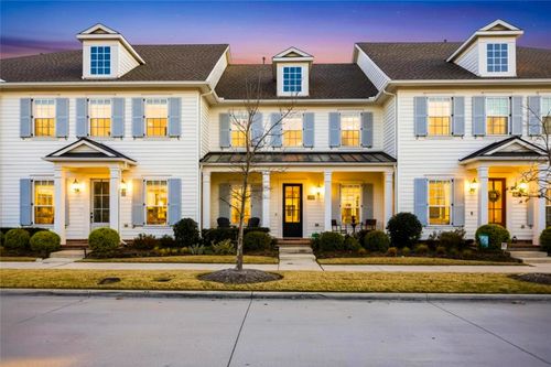 2737 S Market Sq, Northlake, TX, 76247-1730 | Card Image