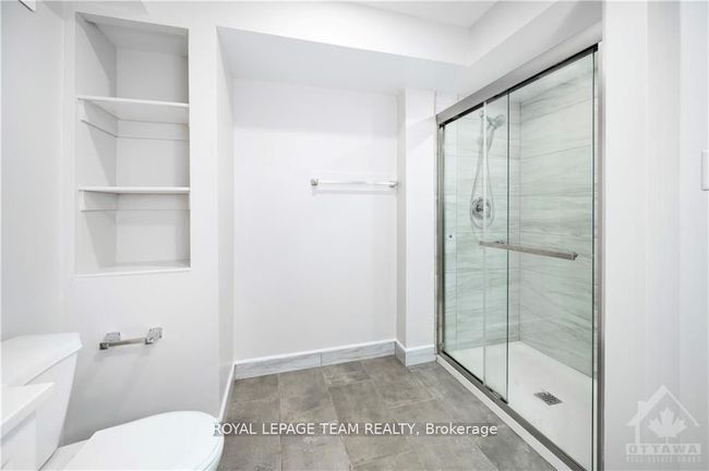 240 Trollius Way, House other with 6 bedrooms, 4 bathrooms and 4 parking in Gloucester ON | Image 27