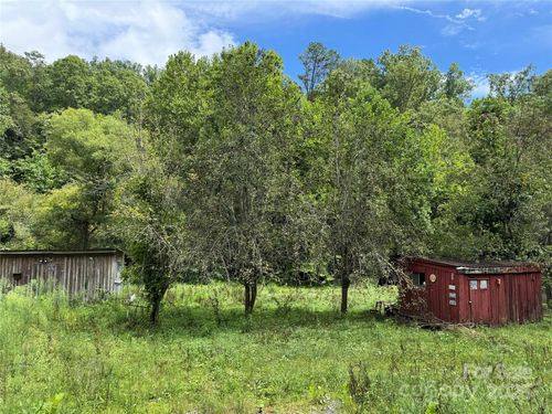 4938 Edgemont Rd, Collettsville, NC, 28611-9015 | Card Image