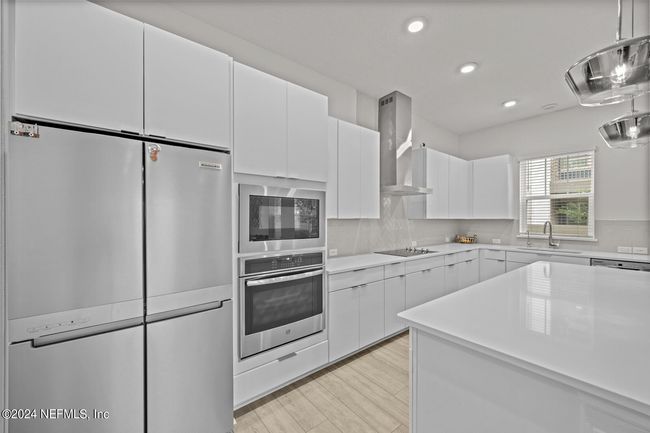 7442 Beach Walk Pl, House other with 3 bedrooms, 3 bathrooms and null parking in JACKSONVILLE FL | Image 15
