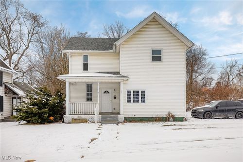 134 Maple Avenue Se, Massillon, OH, 44646 | Card Image