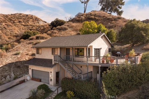 29654 Driver Ave, Castaic, CA, 91384-4601 | Card Image