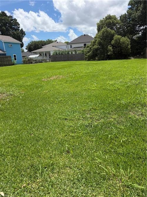 524 Papworth Ave, Metairie, LA, 70005-3540 | Card Image