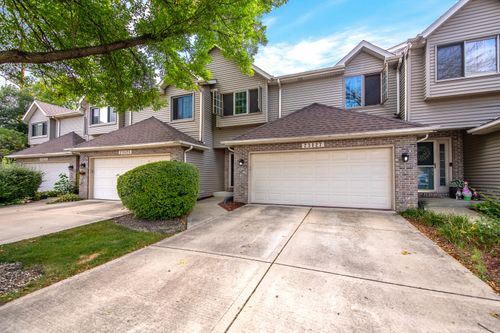 23127 Judith Ct, Plainfield, IL, 60586-9635 | Card Image