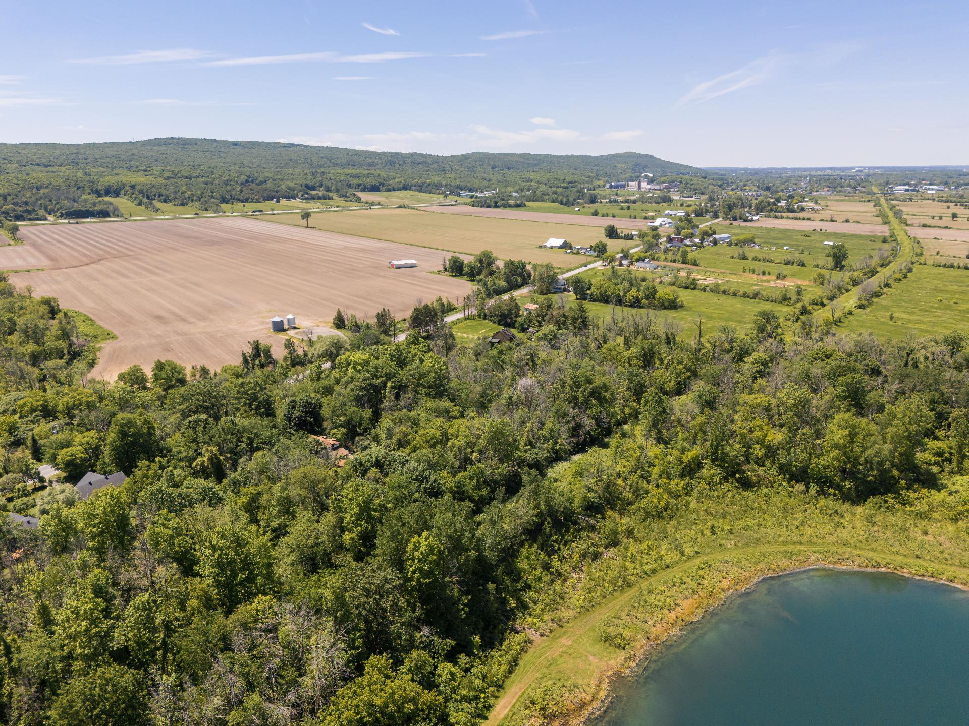 Residential in Rigaud 3