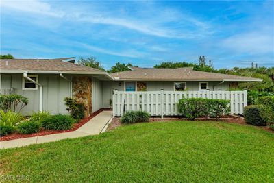 1 - 4261 Island Circle, Home with 2 bedrooms, 2 bathrooms and null parking in Fort Myers FL | Image 1