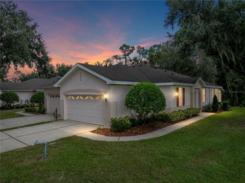 2633 Eagle Greens Dr, Plant City, FL, 33566-9318 | Card Image