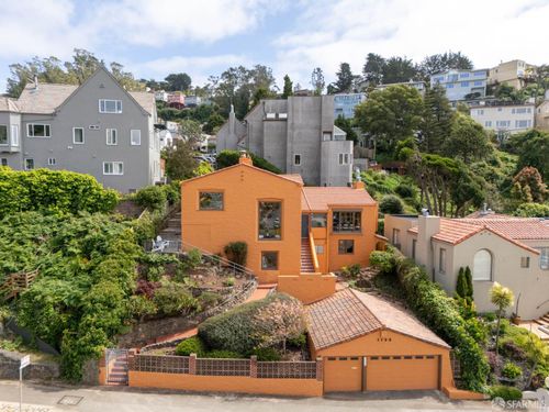 1135 Portola Dr, San Francisco, CA, 94127-1649 | Card Image