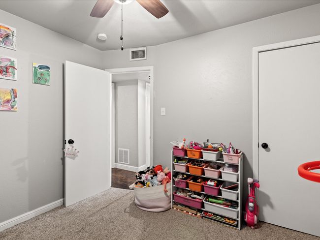 536 Nathan St, House other with 4 bedrooms, 2 bathrooms and null parking in Burleson TX | Image 20