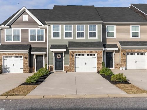 441 Triple Crown Way, Spartanburg, SC, 29301-2664 | Card Image