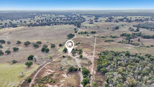 19764 S State Highway 123, Seguin, TX, 78155-0688 | Card Image
