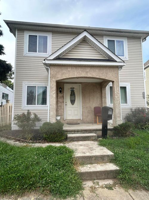 1518 Walsh Ave, Columbus, OH, 43223-1938 | Card Image