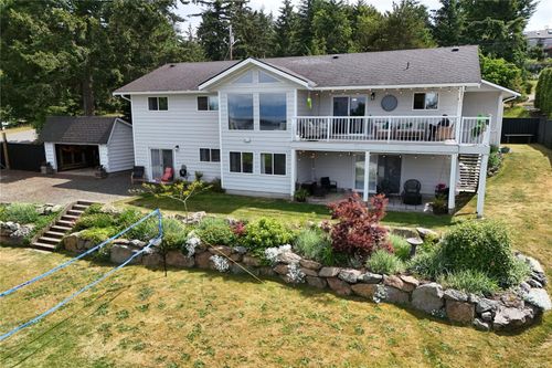8050 Northwind Dr, Lantzville, BC, V0R2H0 | Card Image