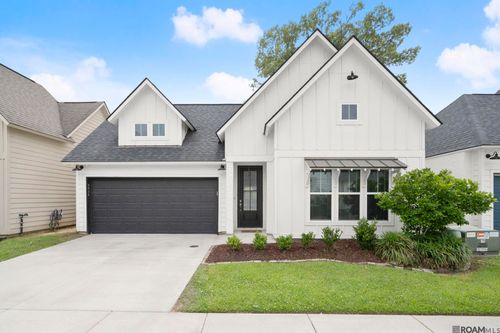 9034 Southlawn Dr, Baton Rouge, LA, 70810-2680 | Card Image