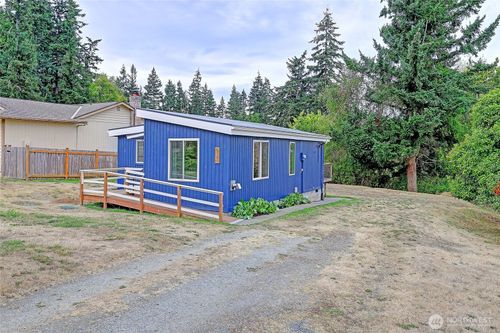 921 James Way, Camano Island, WA, 98282-8618 | Card Image