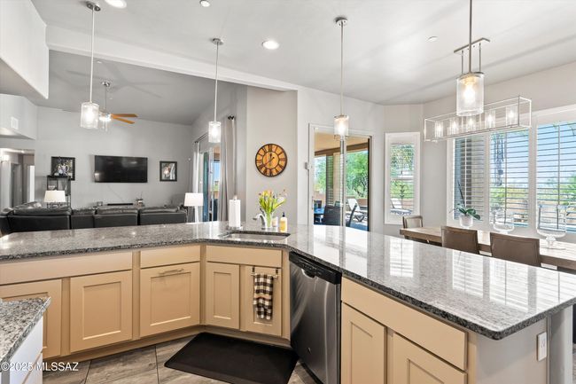 14-Kitchen | Image 14
