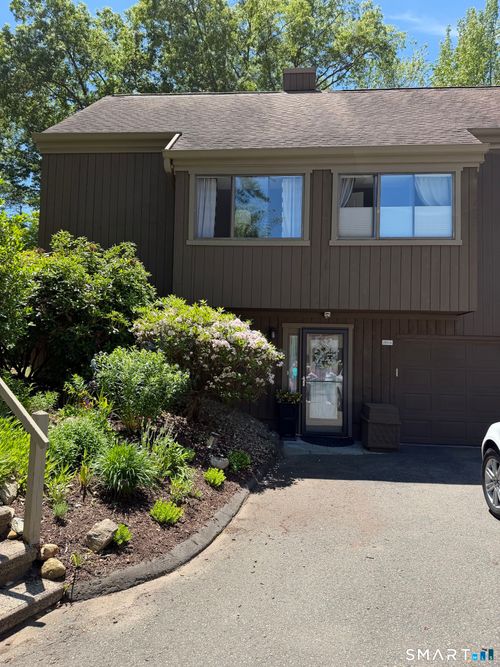 a-283 Agawam Dr, Stratford, CT, 06614-8155 | Card Image