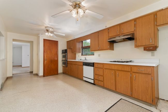 1468 Saxonburg Blvd, House other with 4 bedrooms, 2 bathrooms and 3 parking in Tarentum PA | Image 10