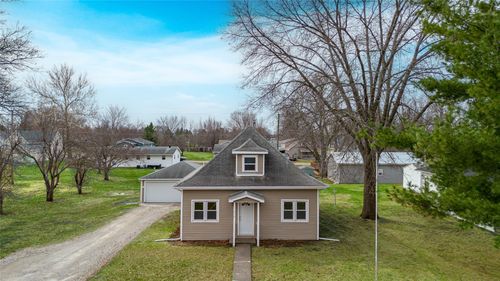 410 W American St, Monroe, IA, 50170-7807 | Card Image